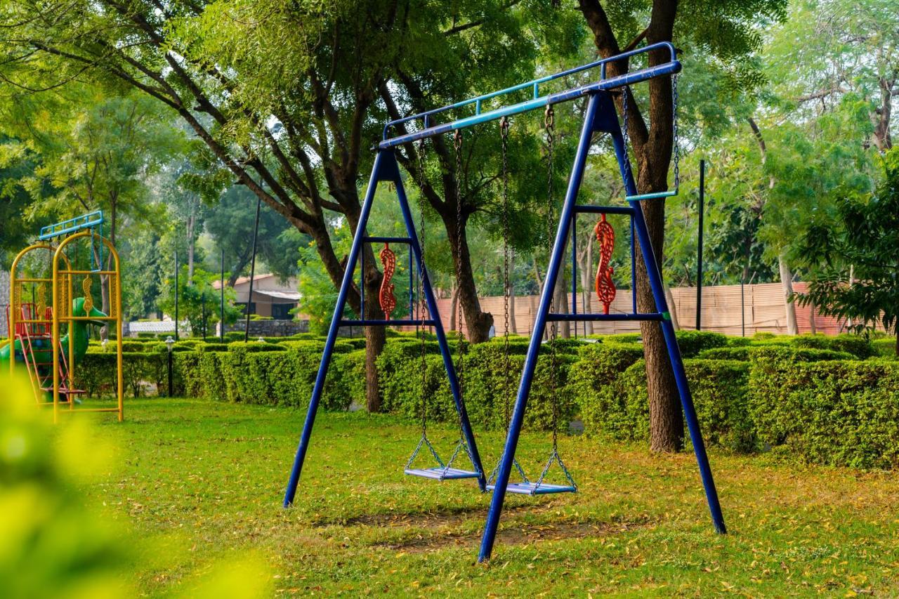 Narmada Hills Resort Godarpura Εξωτερικό φωτογραφία